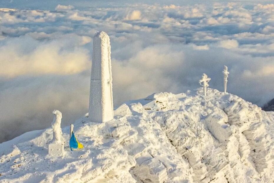 Похід на Пікуй та лінія Арпада