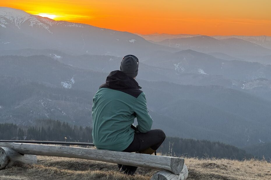 Довга та Плоска в хатинці