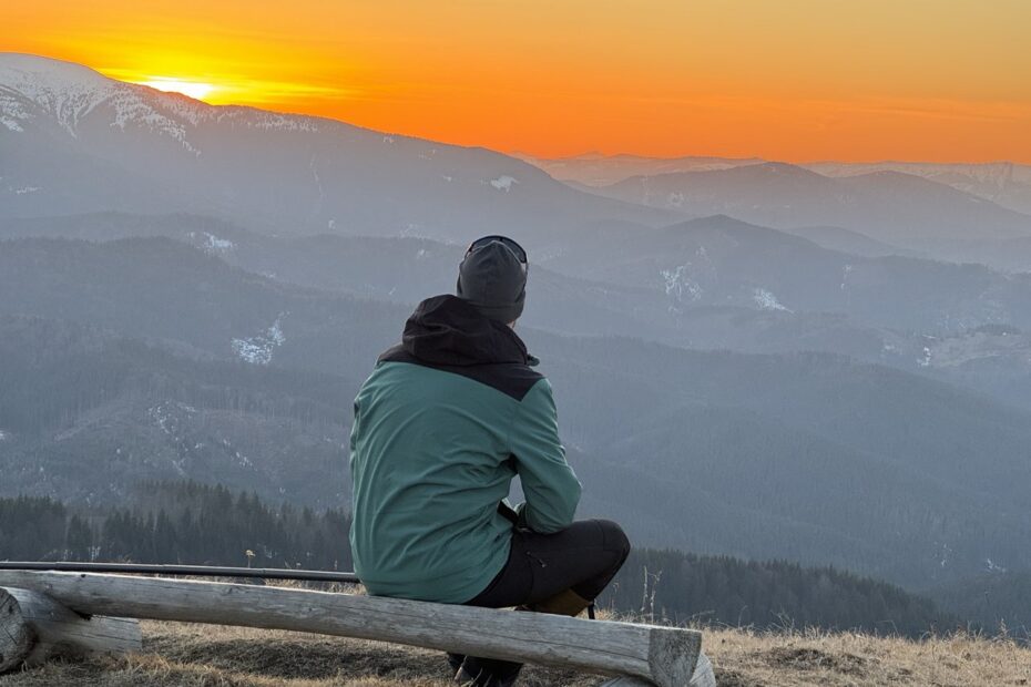 Довга та Плоска в хатинці